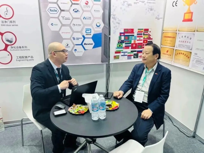 泰国展会1.jpg