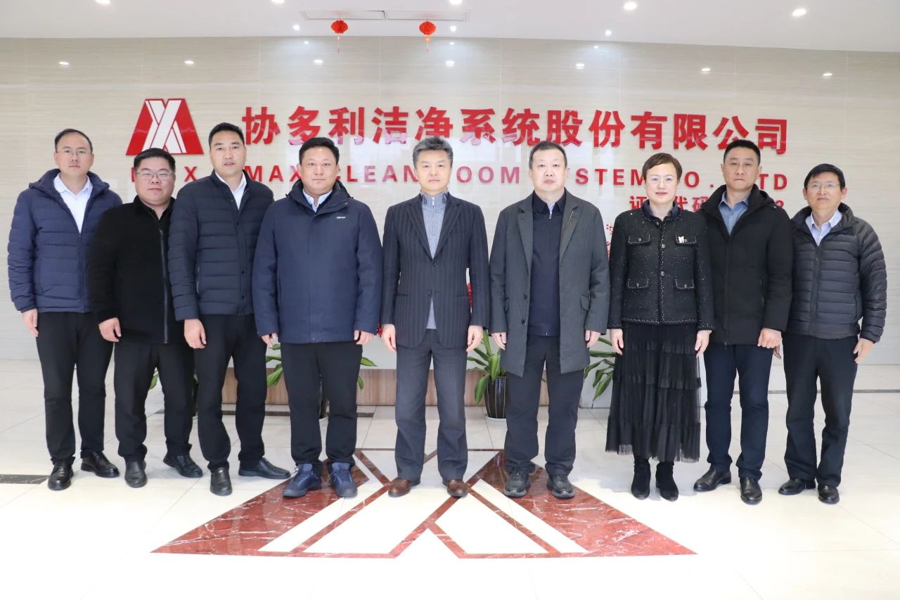 1761202874985602.jpg 3.jpg